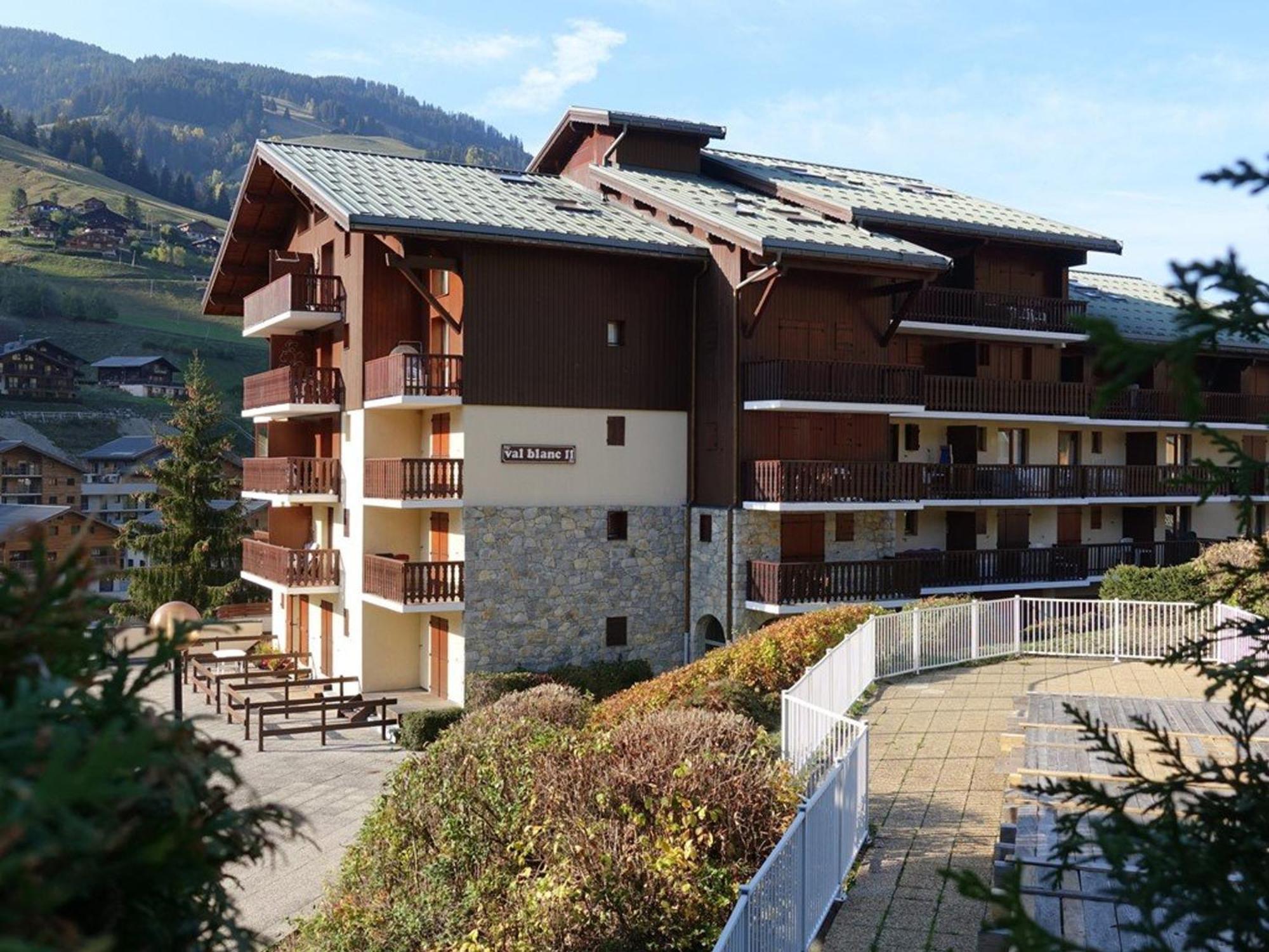 Appartement Cosy Pour 4, Au Coeur Du Village, Proche Des Pistes Et Avec Piscine Estivale - Fr-1-342-173 Areches Luaran gambar